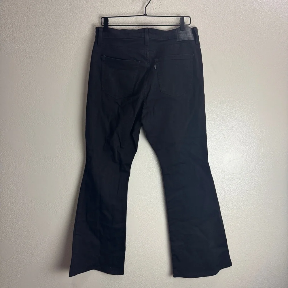 Levis levis 726